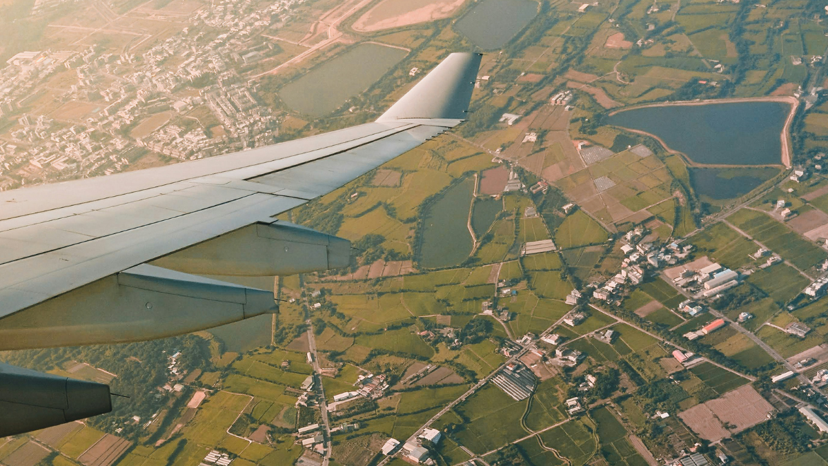 looking out the window from 30000 ft